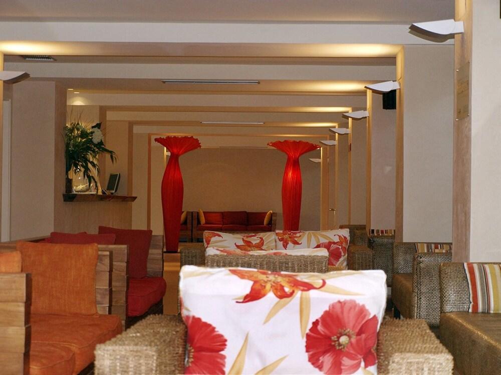 Hotel Alcossebre エクステリア 写真